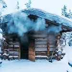 Kakslauttanen Arctic - Igloos And Otel 5*