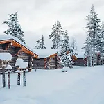 酒店 卡克斯劳塔宁阿克蒂克度假酒店 - 圆顶小屋和小木屋 萨利色尔卡