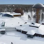 Kakslauttanen Arctic - Igloos And Otel 5*