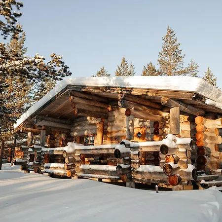 カクシラウッタネン 北極リゾート イグルー&シャレー ホテル