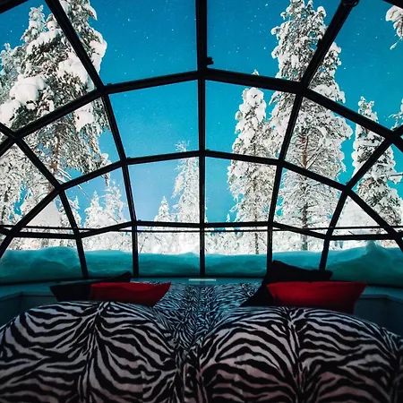 Kakslauttanen Arctic - Igloos And Саариселькя
