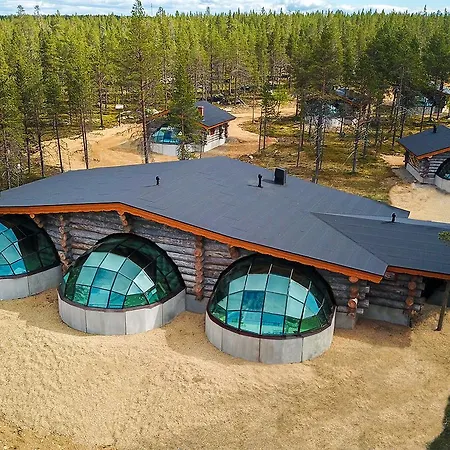 酒店 卡克斯劳塔宁阿克蒂克度假酒店 - 圆顶小屋和小木屋