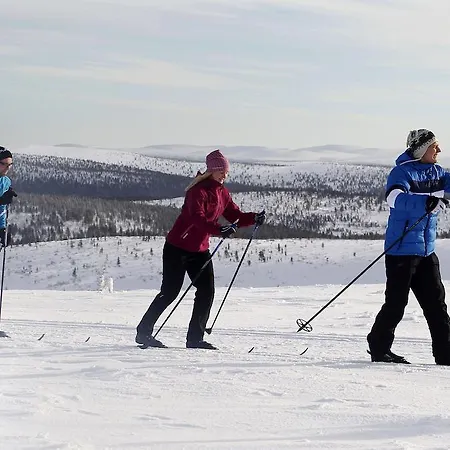 Kakslauttanen Arctic - Igloos And Hotel