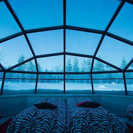 Kakslauttanen Arctic - Igloos And מלון