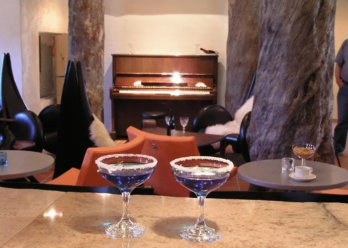 Kakslauttanen Arctic - Igloos And Hotel 5*