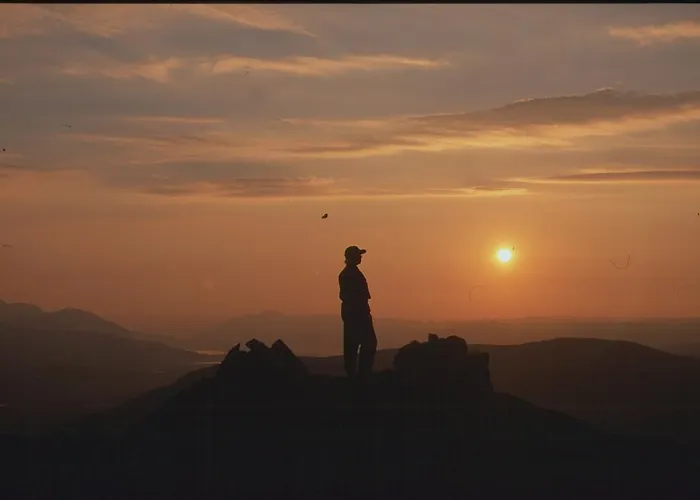 Kakslauttanen Arctic - Igloos And Hotel